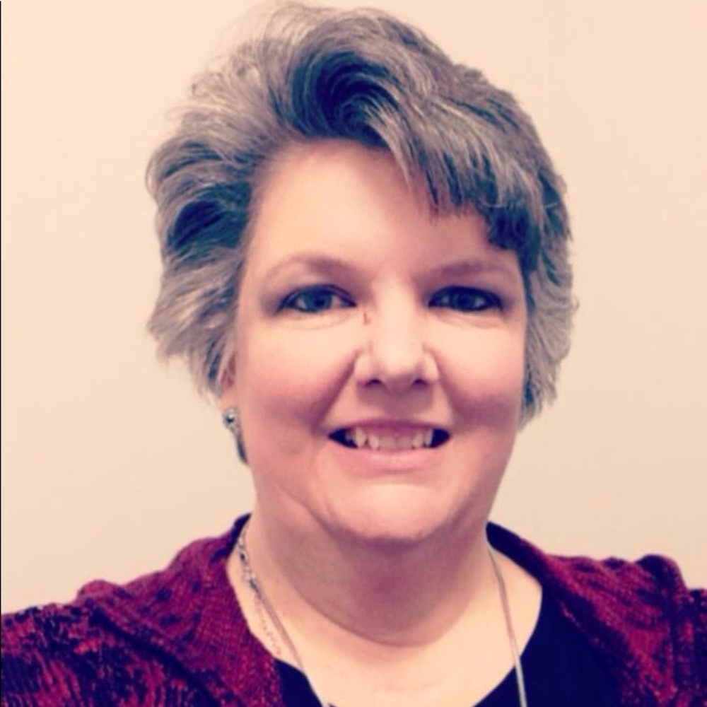 Meet your Posher, Debra